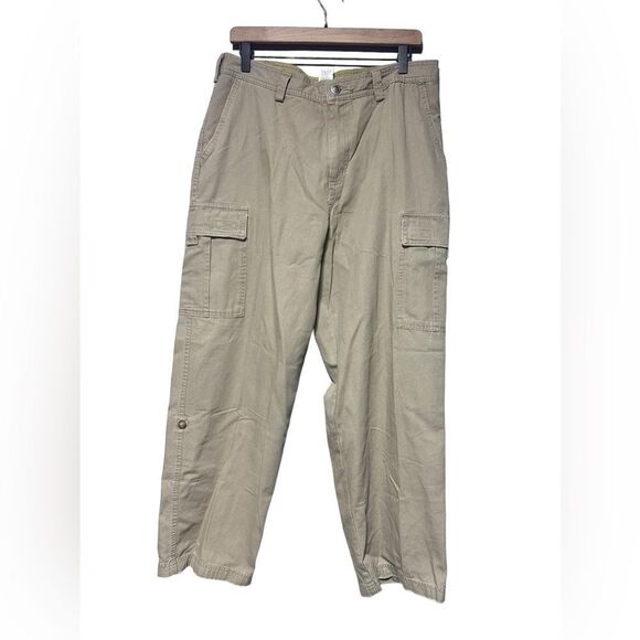 North Face Tactile Chino 34 Short Gently Used - Picture 4 of 11